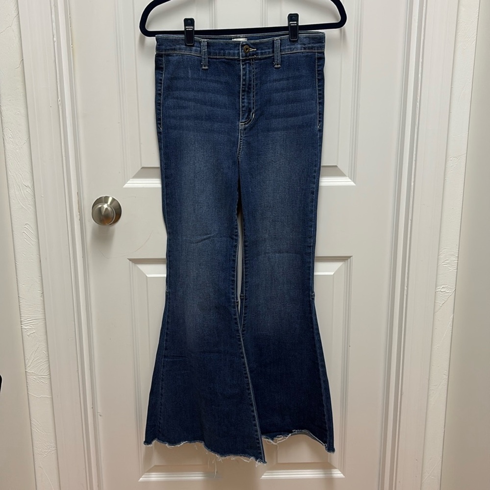 Sneak Peek‎ High Rise Women’s Flare Jeans, Size 11/W30